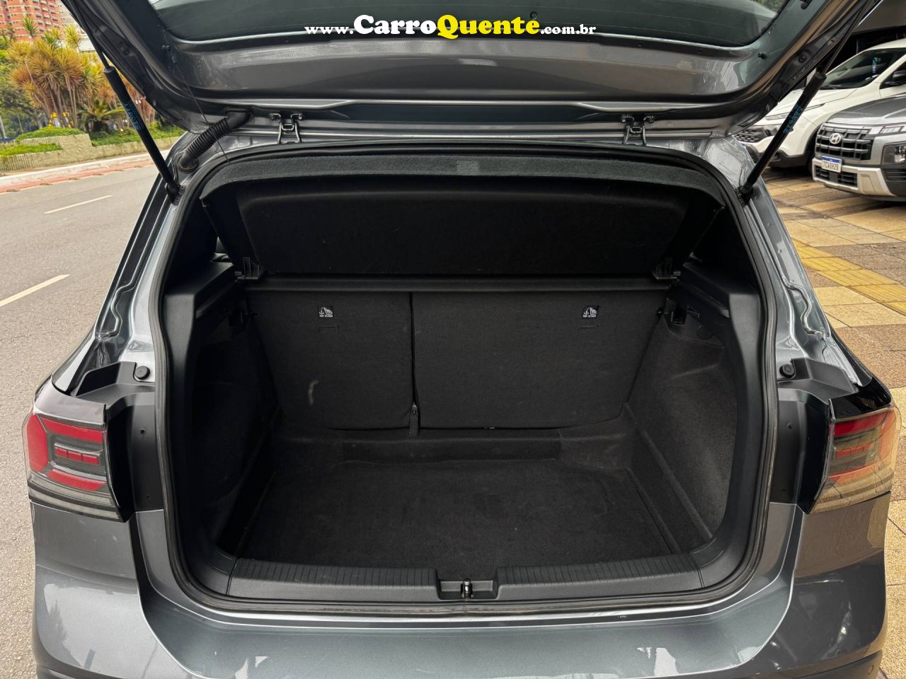 VOLKSWAGEN T-CROSS 1.0 200 TSI TOTAL COMFORTLINE 2025 - Loja