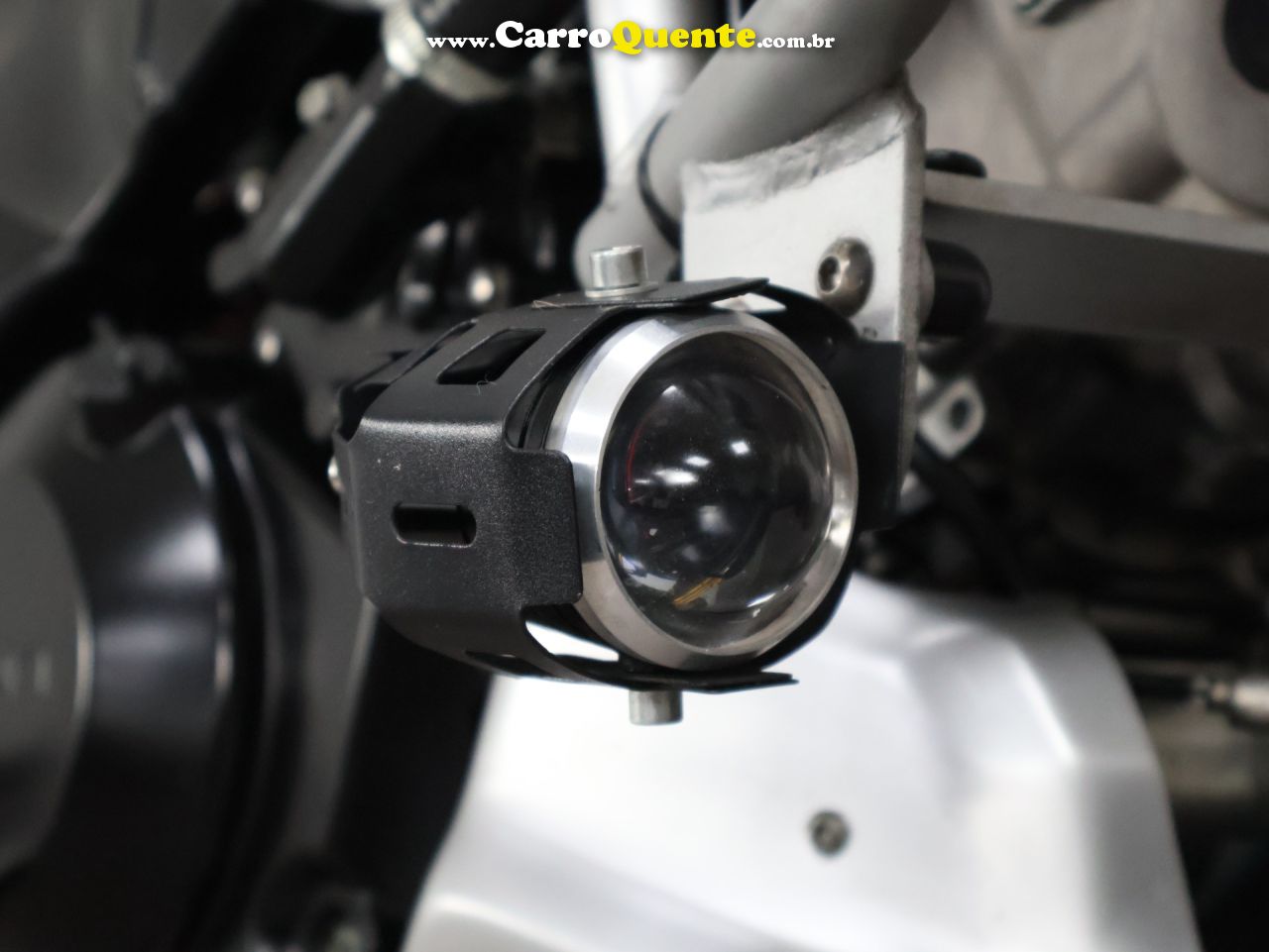 SUZUKI V-STROM 1000 ABS 2018 - Loja