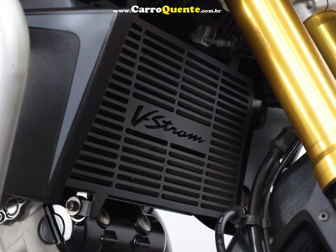 SUZUKI V-STROM 1000 ABS 2018 - Loja