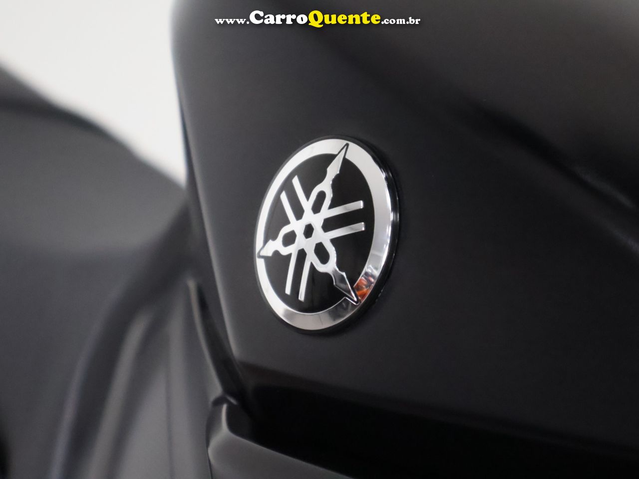 YAMAHA MT-09 ABS 2025 - Loja