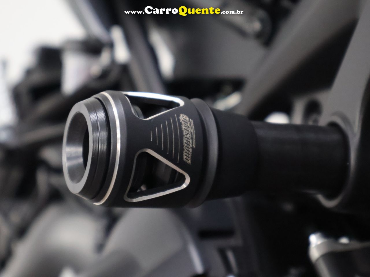 YAMAHA MT-09 ABS 2025 - Loja