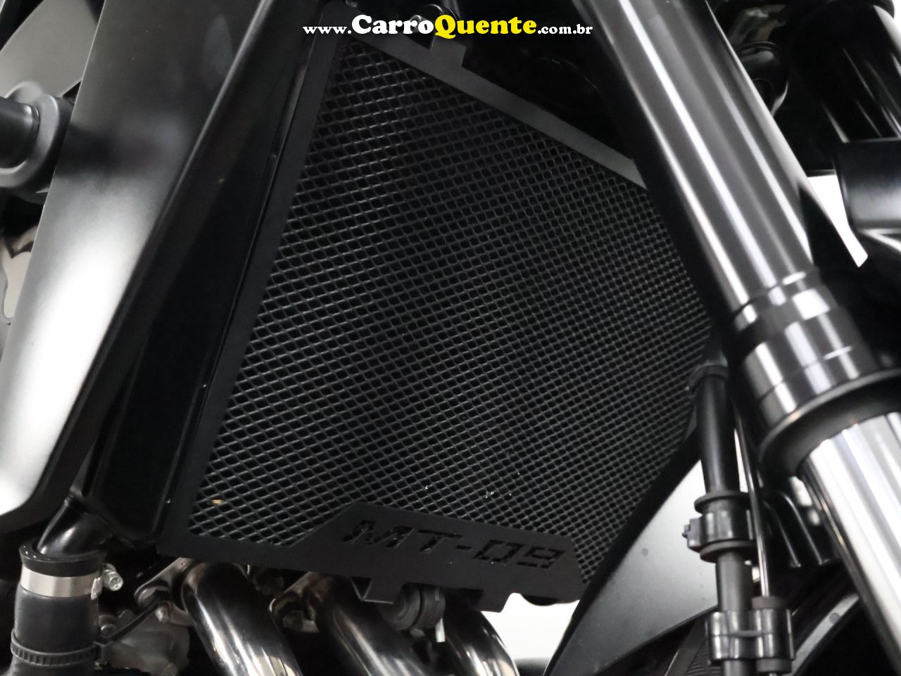 YAMAHA MT-09 ABS 2025 - Loja