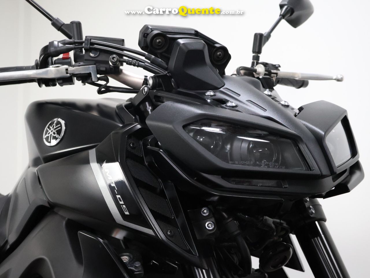 YAMAHA MT-09 ABS 2025 - Loja
