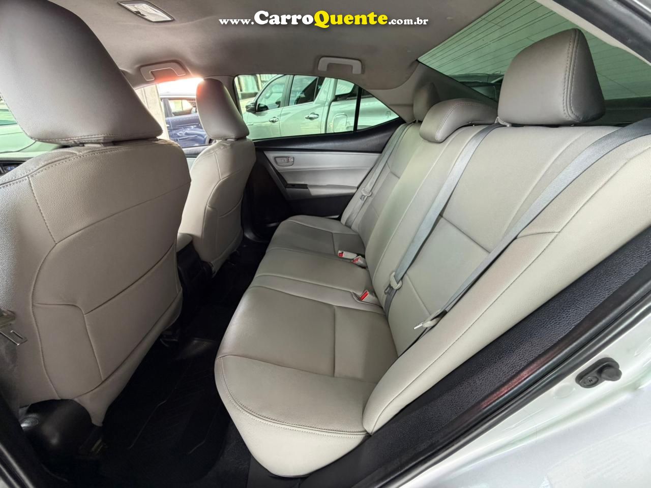 TOYOTA   COROLLA GLI 1.8 FLEX 16V  AUT.   PRATA 2017 1.8 FLEX - Loja