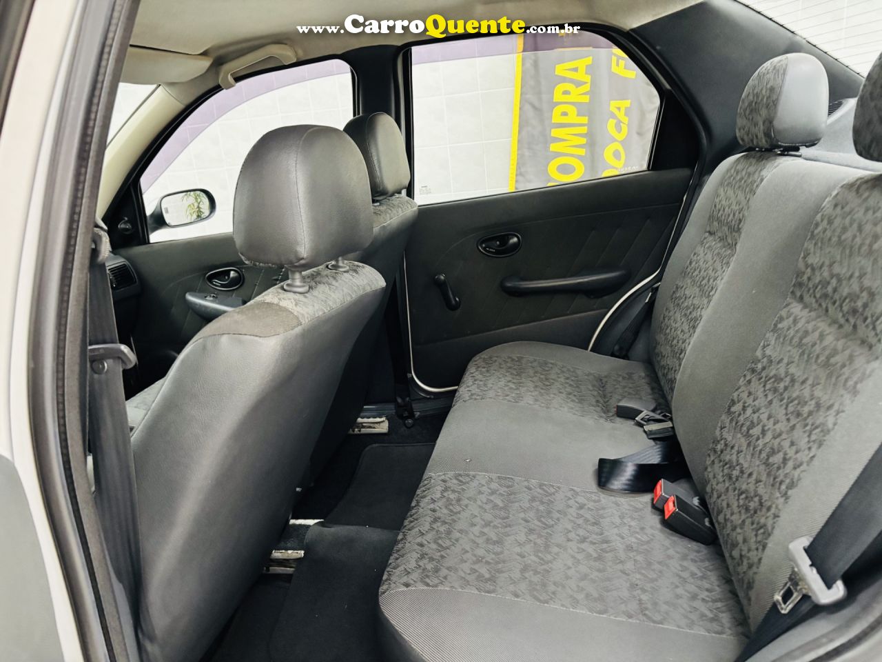 FIAT   SIENA 1.0 EX 1.0 MPI FIRE FIRE FLEX 8V   PRATA 2010 1.0 FLEX - Loja