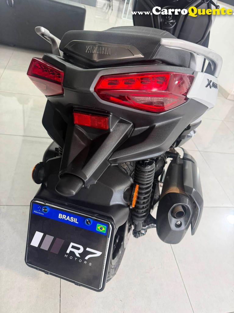 YAMAHA    X MAX 250 CONNECTED   CINZA 2025 250 GASOLINA - Loja