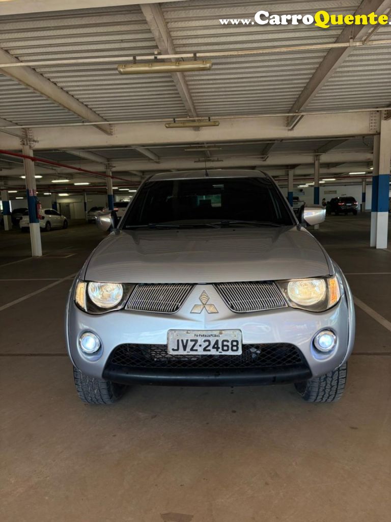MITSUBISHI   L200 TRITON HPE 3.2 CD TB INT.DIESEL AUT   PRATA 2008 3.2 DIESEL - Loja