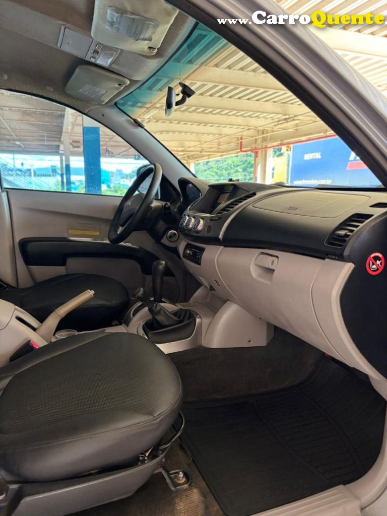 MITSUBISHI   L200 TRITON HPE 3.2 CD TB INT.DIESEL AUT   PRATA 2008 3.2 DIESEL - Loja