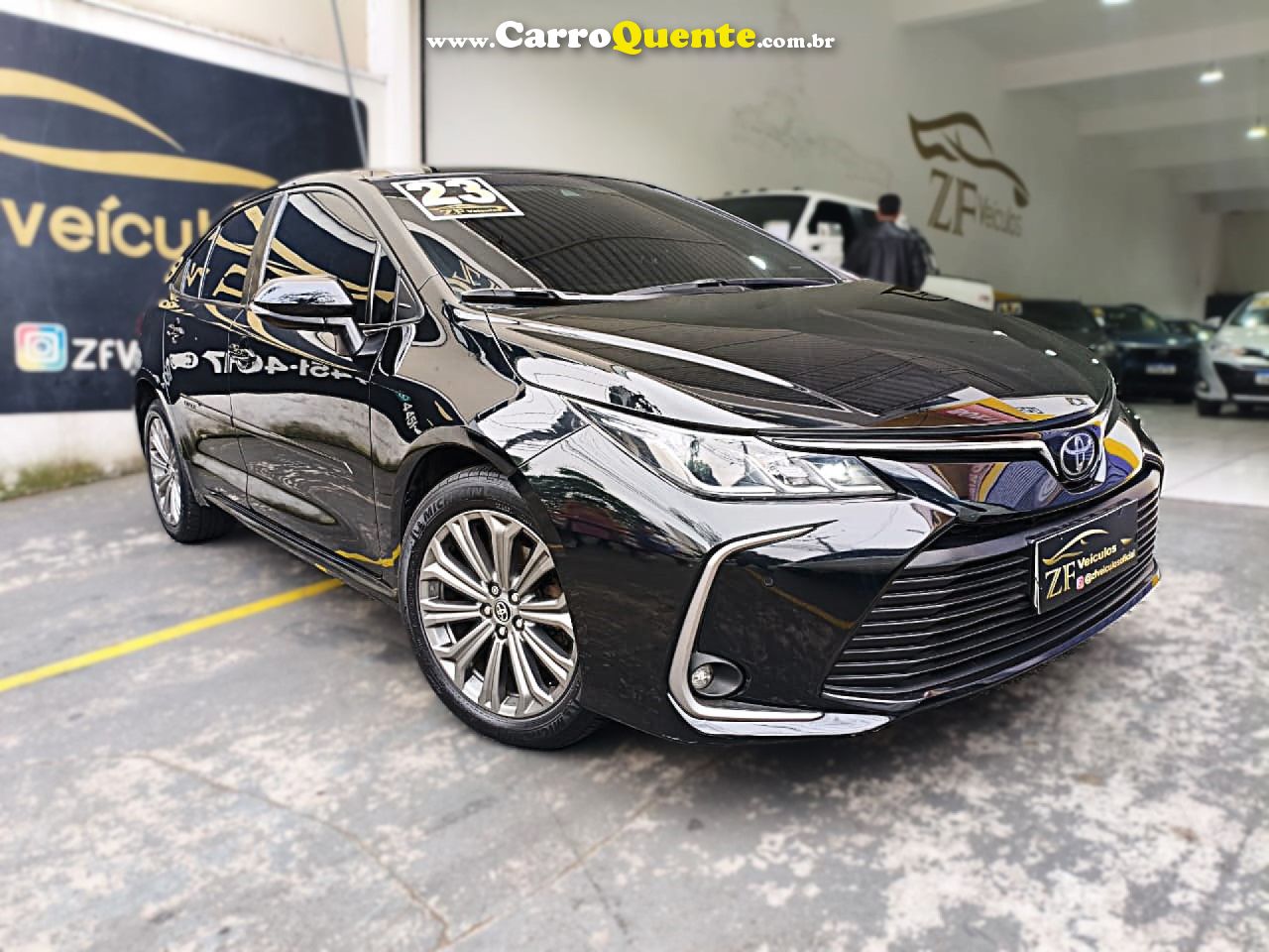 TOYOTA   COROLLA XEI 2.0 FLEX 16V AUT.   PRETO 2023 2.0 FLEX - Loja