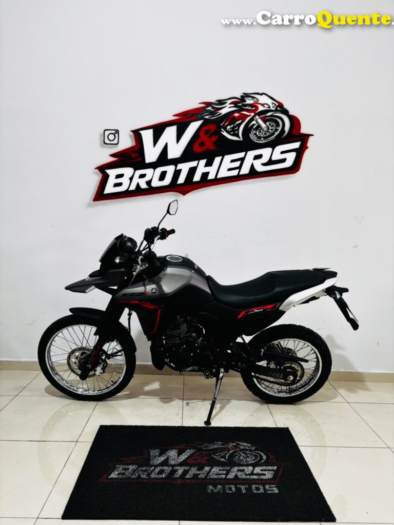 YAMAHA    YAMAHAXTZ 250 LANDER   CINZA 2026 250 GASOLINA - Loja