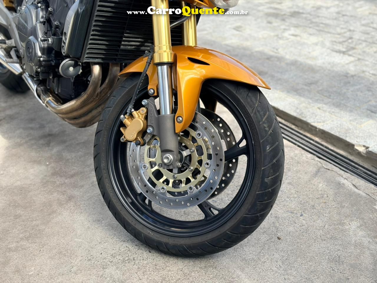HONDA   CB 600F HORNET   AMARELO 2009 600cc GASOLINA - Loja
