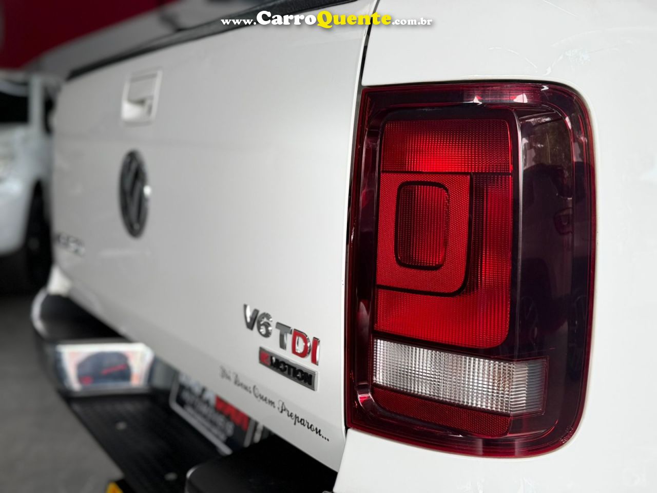 VOLKSWAGEN   AMAROK HIGHLINE CD 3.0 4X4 TB DIES. AUT.   BRANCO 2018 3.0 DIESEL - Loja
