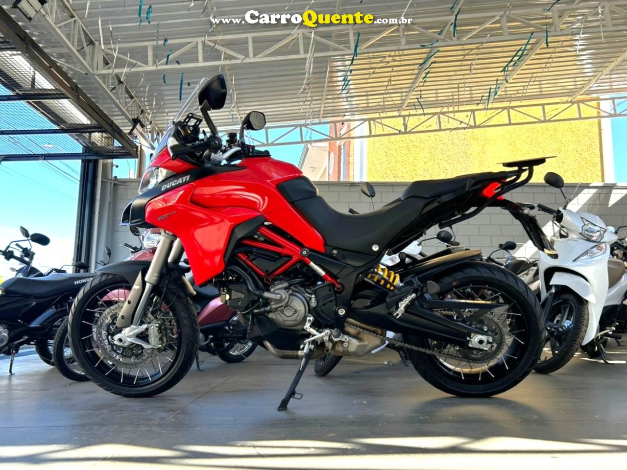 DUCATI - MULTISTRADA 950 S 2021 Gasolina Manual - Loja