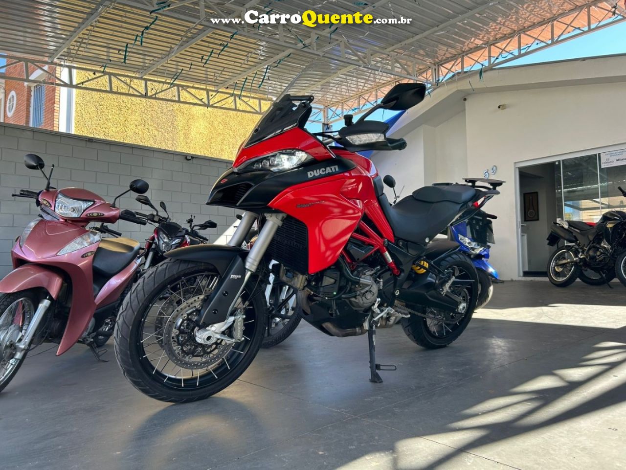 DUCATI - MULTISTRADA 950 S 2021 Gasolina Manual - Loja
