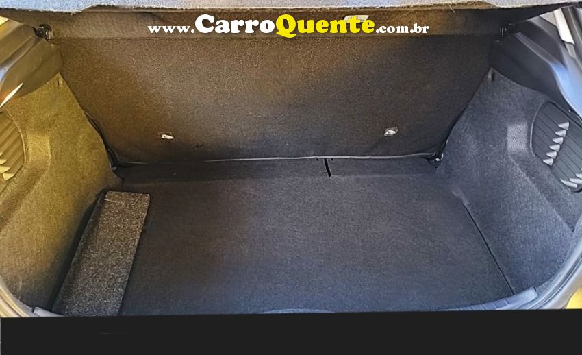 Peugeot 208 1.2 ACTIVE 12V FLEX 4P MANUAL - Loja