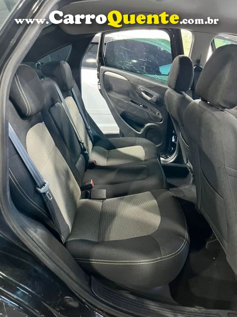 Fiat LINEA 1.8 ESSENCE 16V FLEX 4P MANUAL - Loja