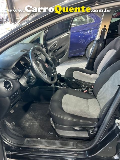 Fiat LINEA 1.8 ESSENCE 16V FLEX 4P MANUAL - Loja