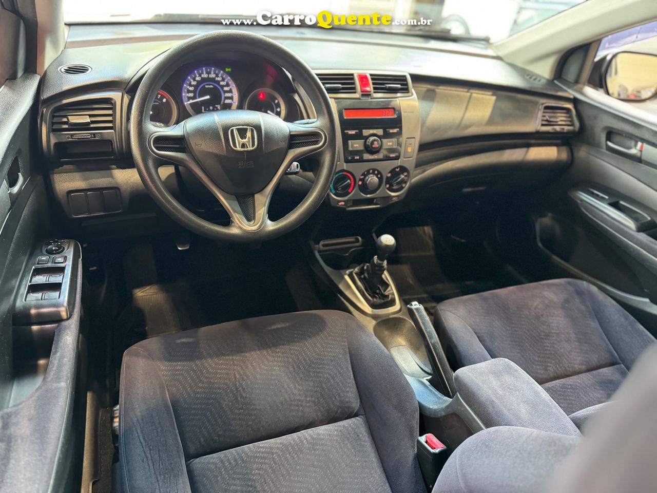 HONDA CITY 1.5 LX 16V 2013 - Loja