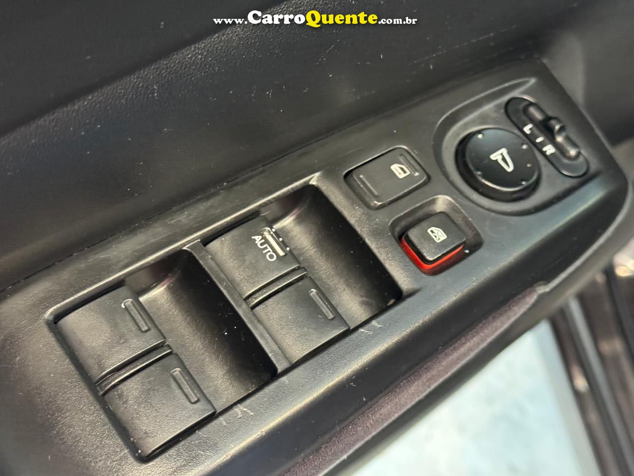 HONDA CITY 1.5 LX 16V 2013 - Loja