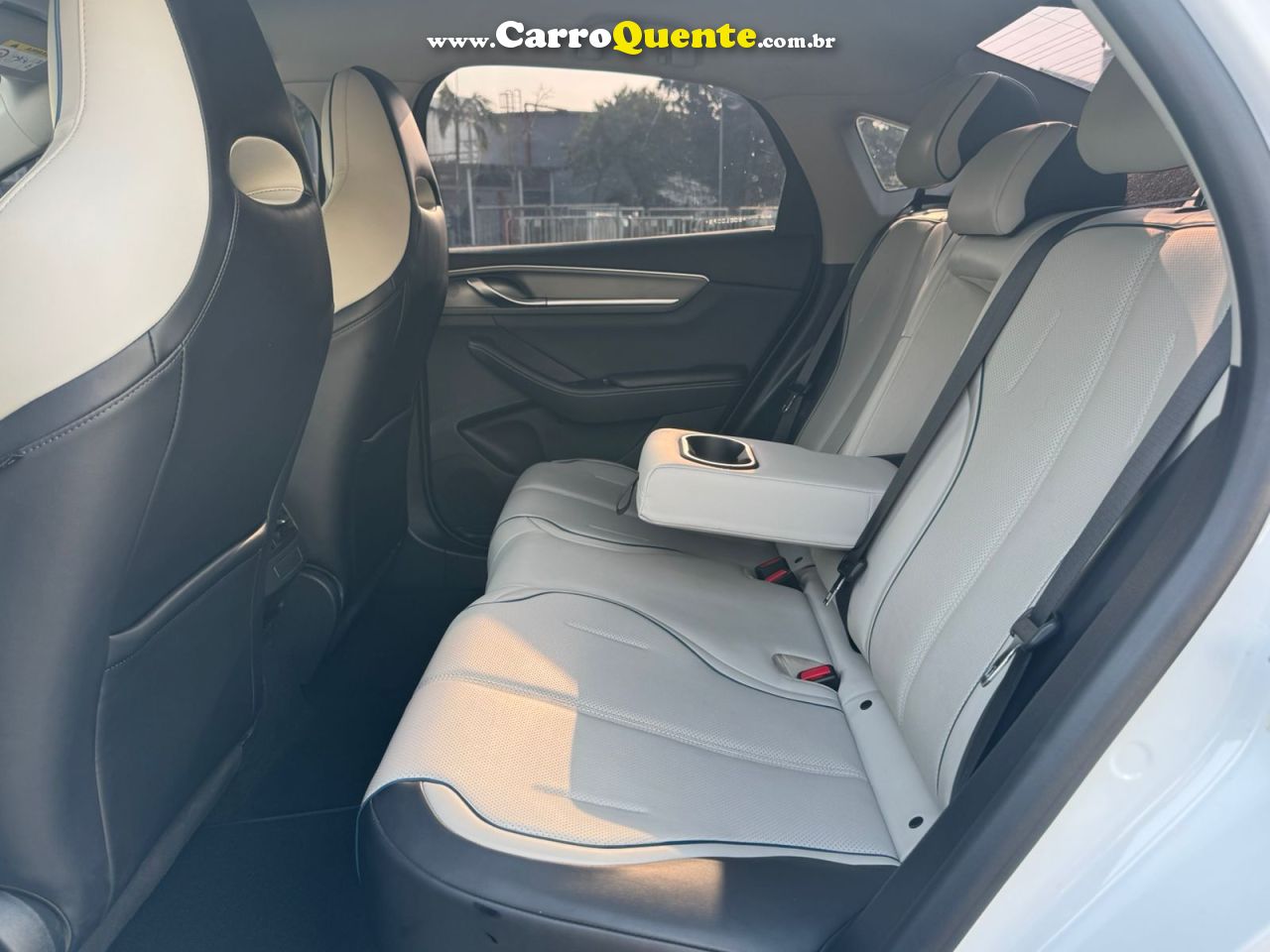 BYD KING 1.5 DM-I PHEV GL 2025 - Loja