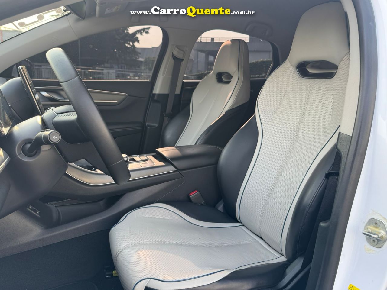 BYD KING 1.5 DM-I PHEV GL 2025 - Loja