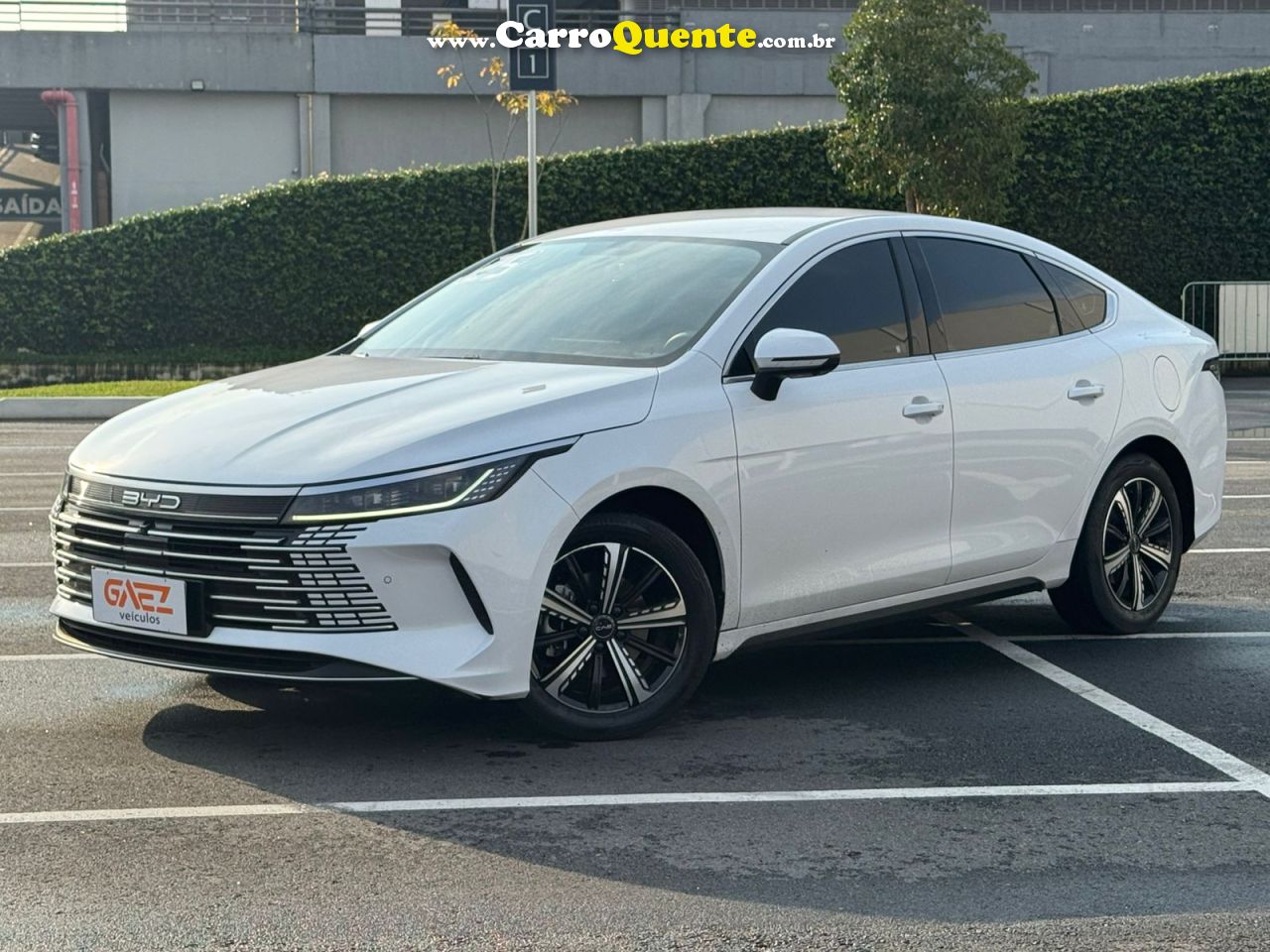 BYD KING 1.5 DM-I PHEV GL 2025 - Loja