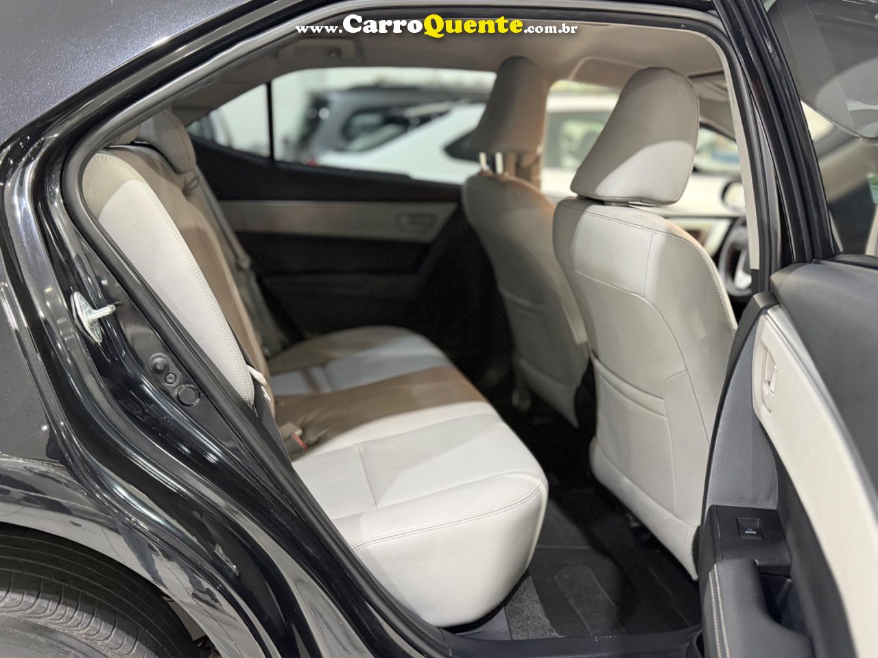 TOYOTA COROLLA 2.0 XEI 16V 2015 - Loja