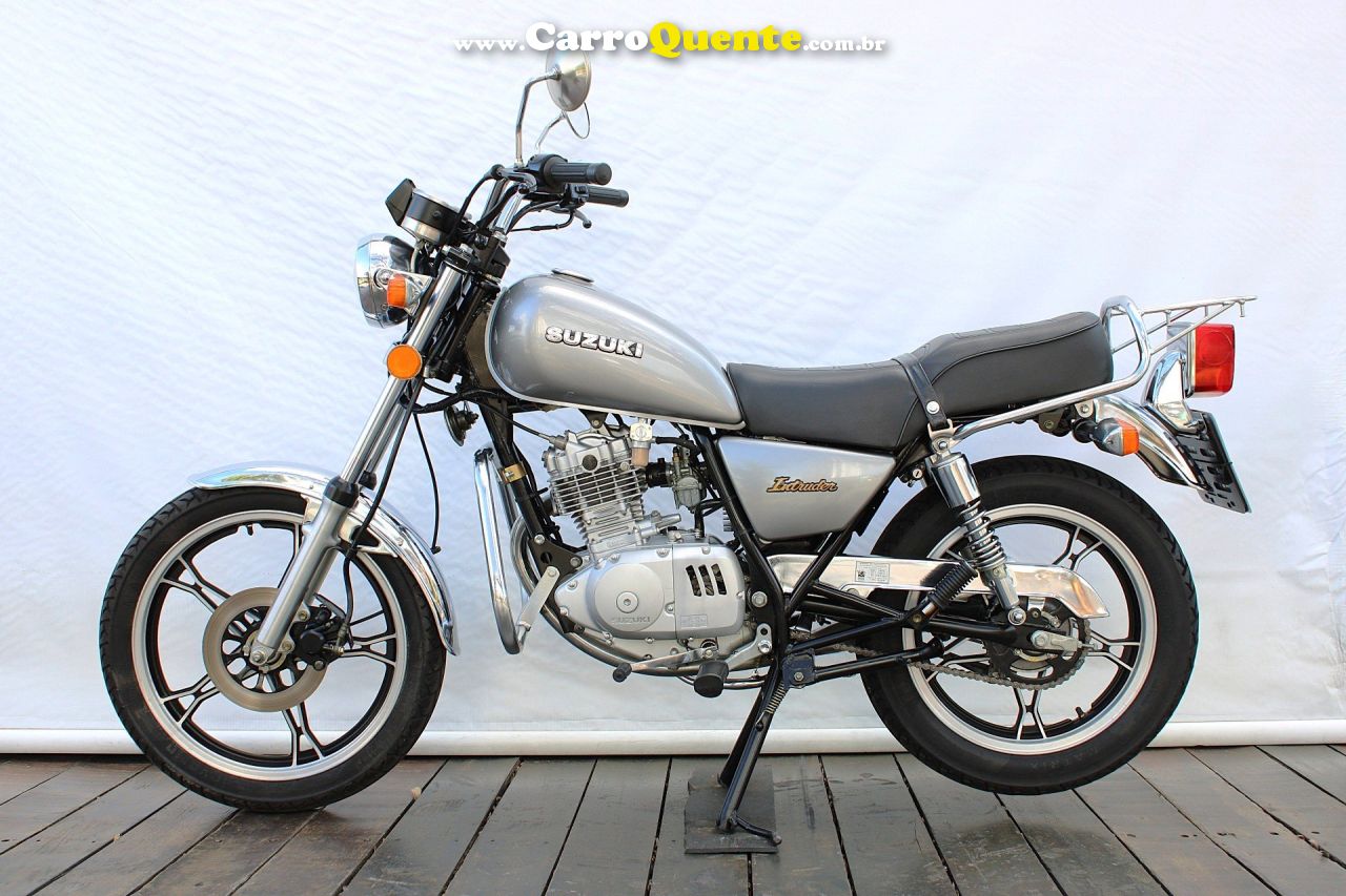 SUZUKI INTRUDER 125 2006 - Loja
