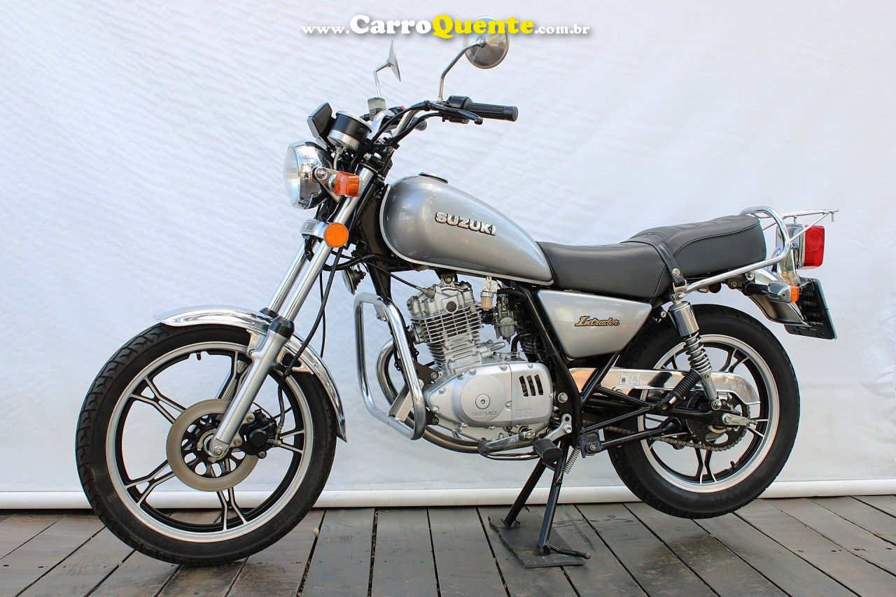 SUZUKI INTRUDER 125 2006 - Loja