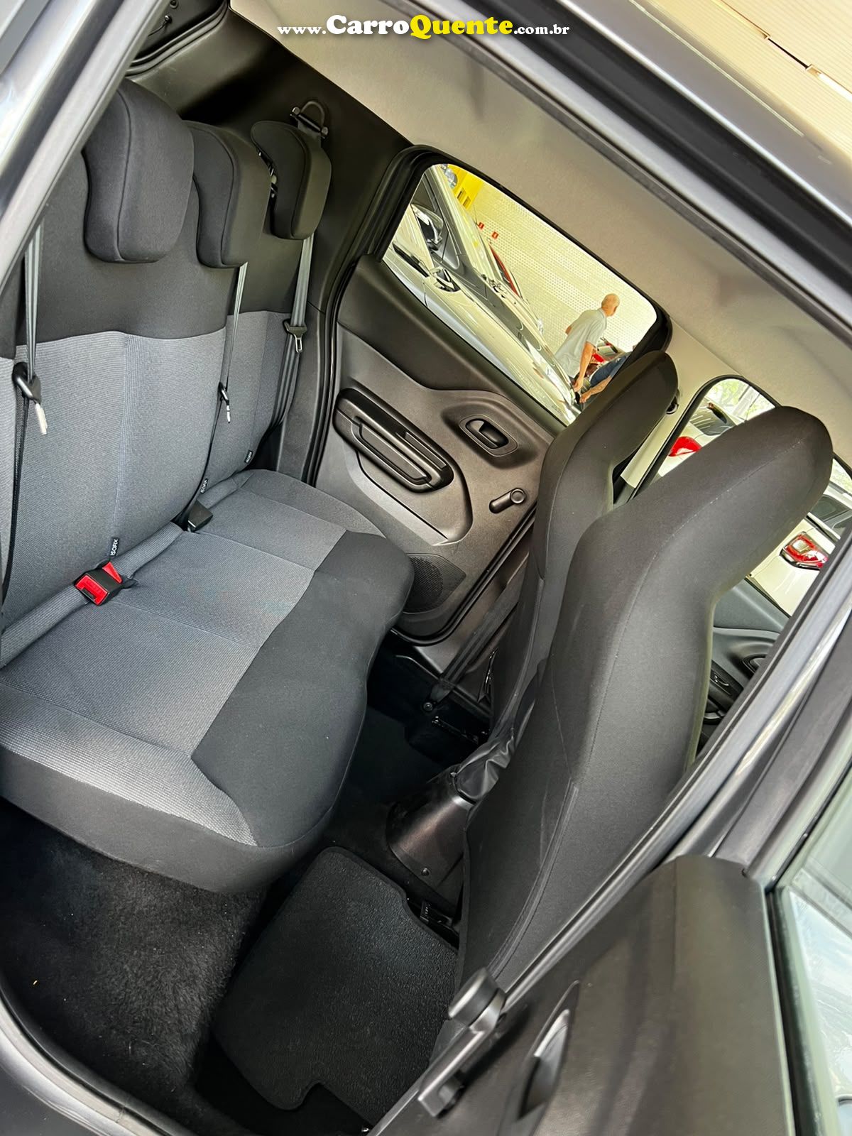 CITROEN C3 1.0 FIREFLY LIVE PACK 2024 - Loja