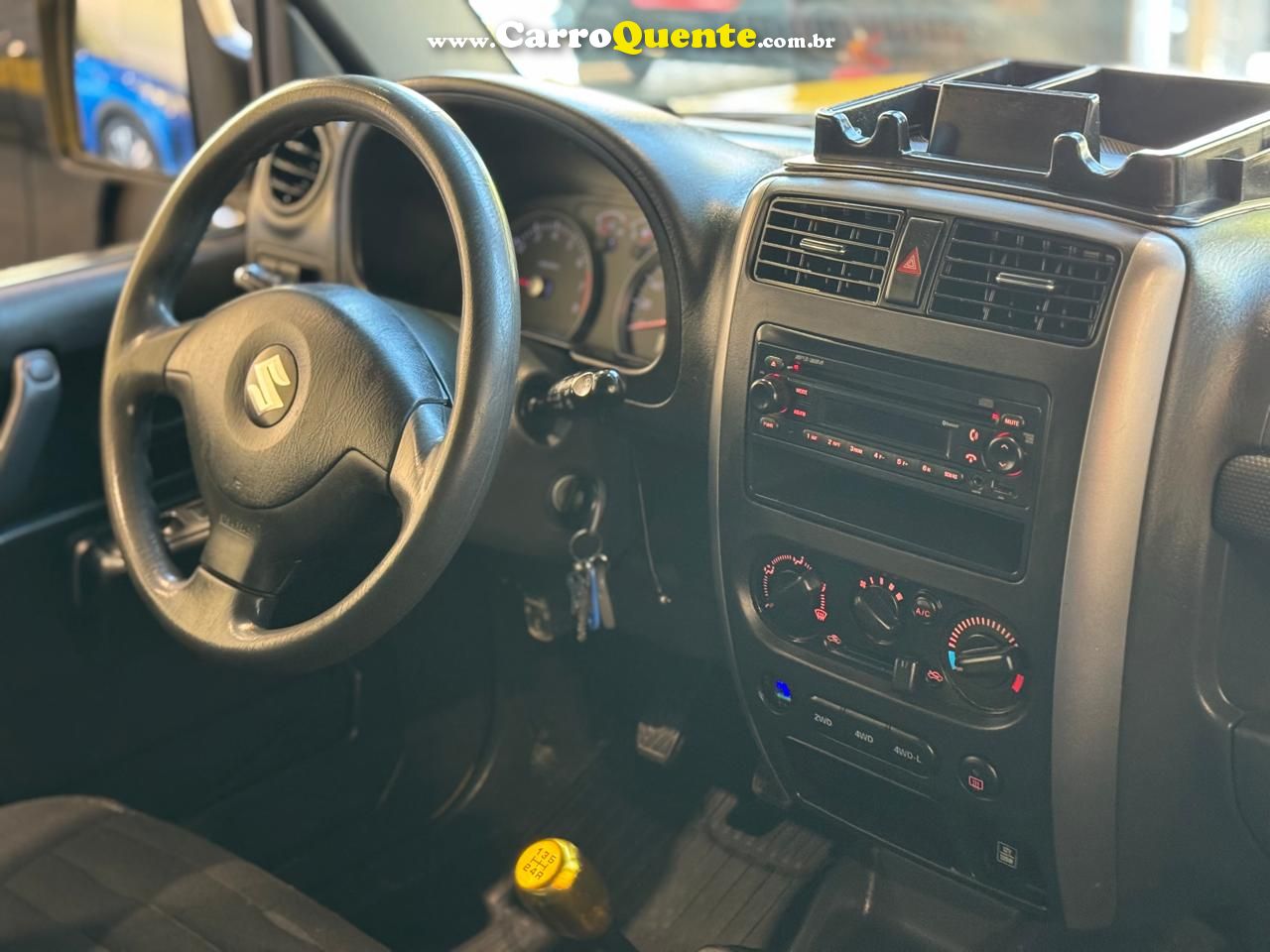 SUZUKI JIMNY 1.3 4ALL 4X4 16V 2015 - Loja