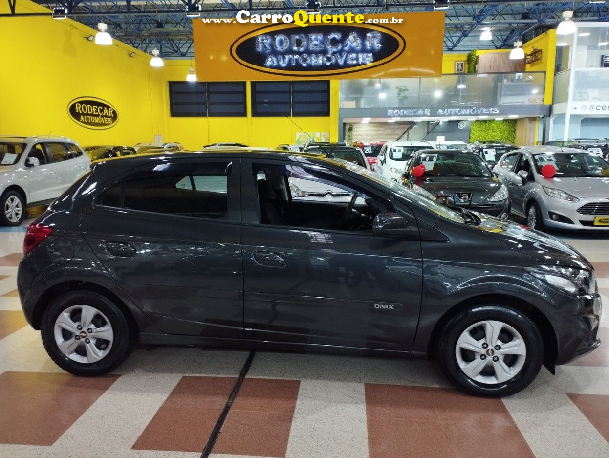 CHEVROLET ONIX 1.0 MPFI LT 8V 2017 - Loja