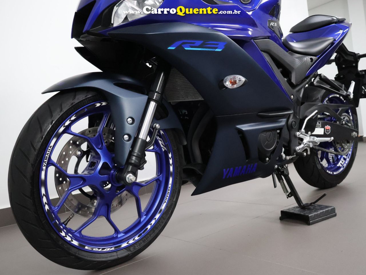YAMAHA YZF R3 ABS 2024 - Loja
