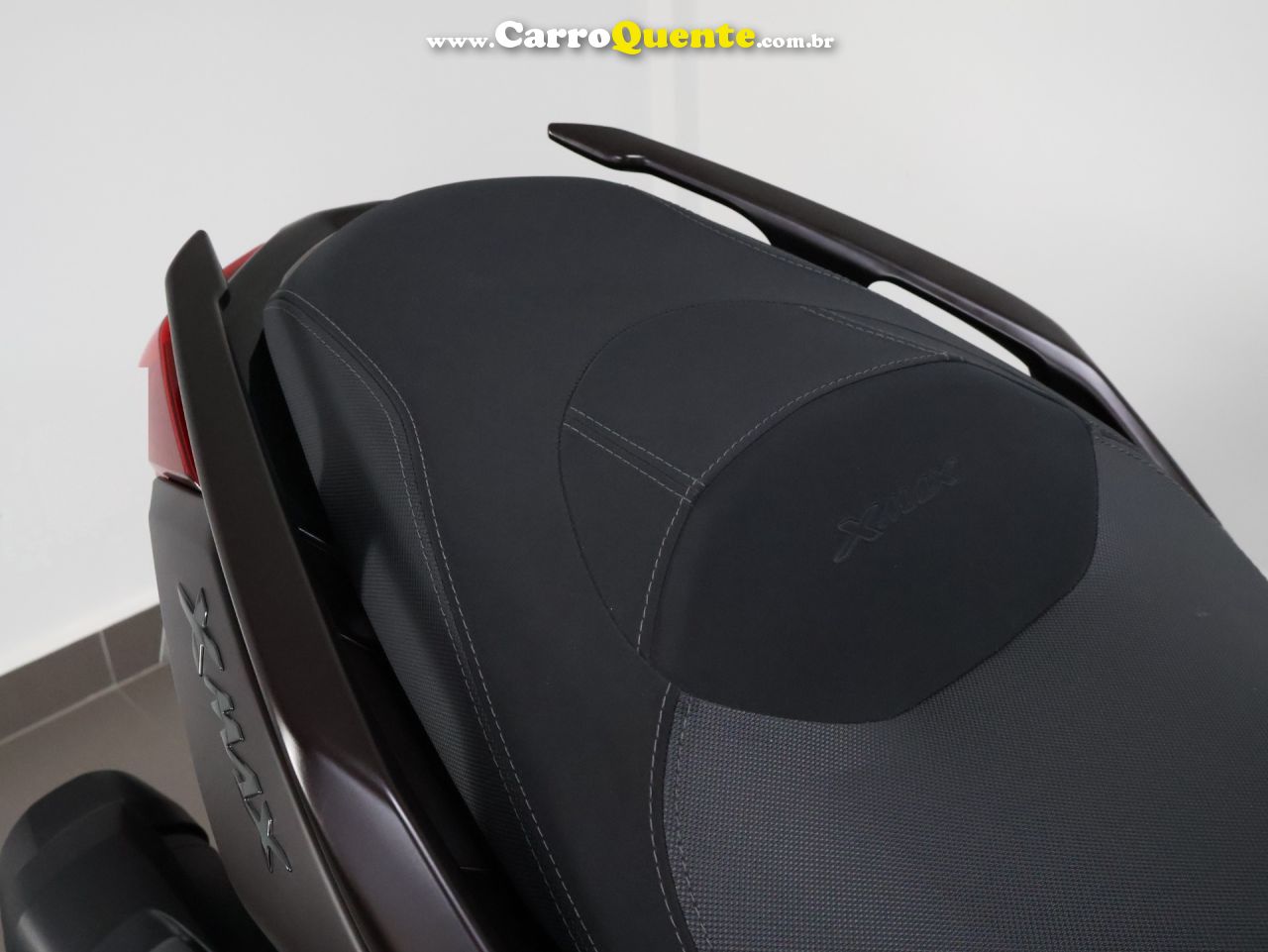YAMAHA XMAX 300 CONNECTED ABS 2026 - Loja