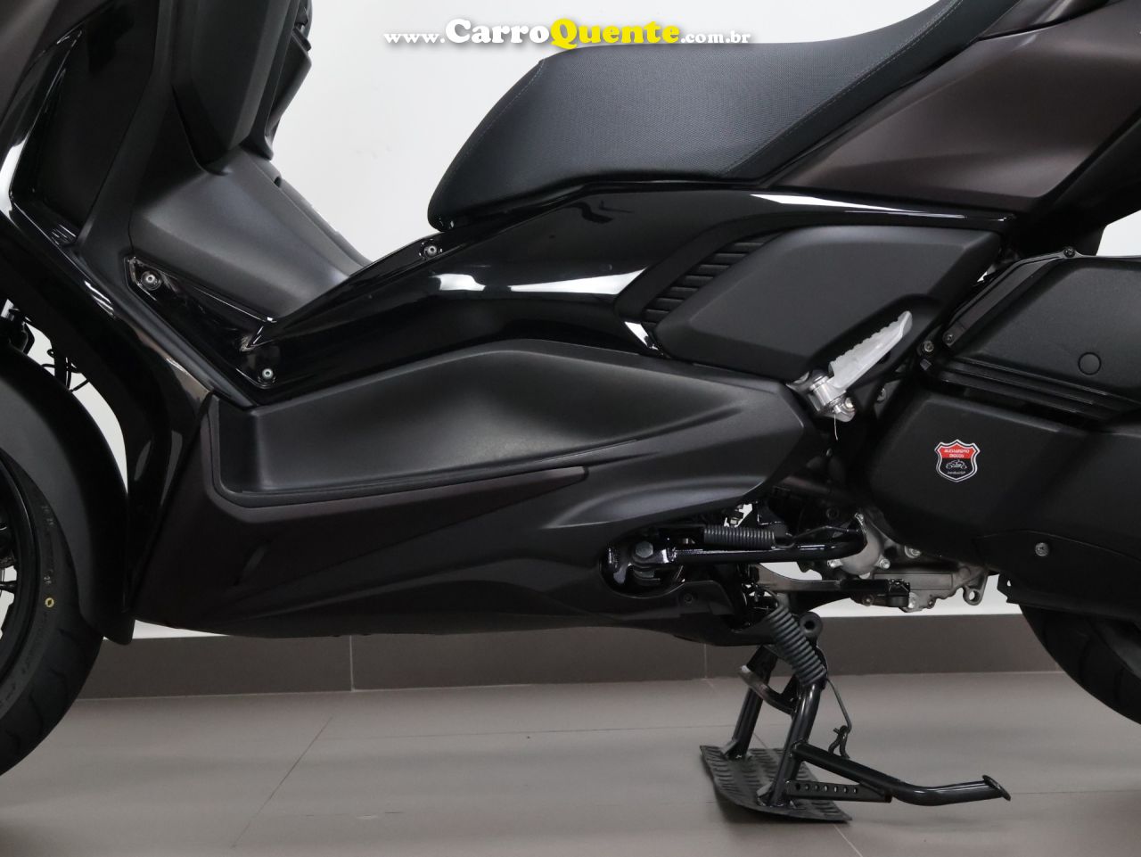 YAMAHA XMAX 300 CONNECTED ABS 2026 - Loja