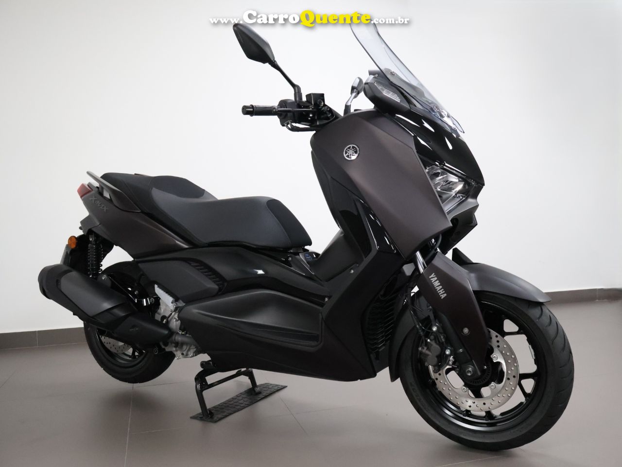 YAMAHA XMAX 300 CONNECTED ABS 2026 - Loja