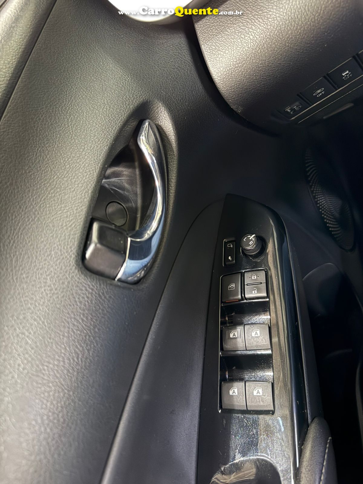 TOYOTA YARIS 1.5 16V XLS MULTIDRIVE 2020 - Loja