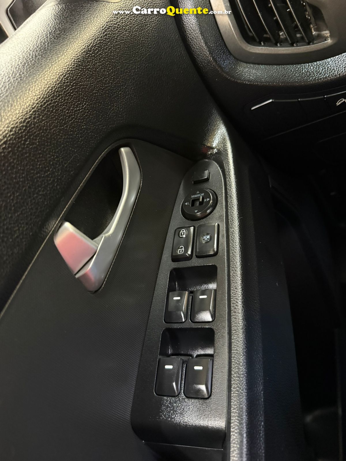 KIA SPORTAGE 2.0 EX 4X2 16V 2011 - Loja
