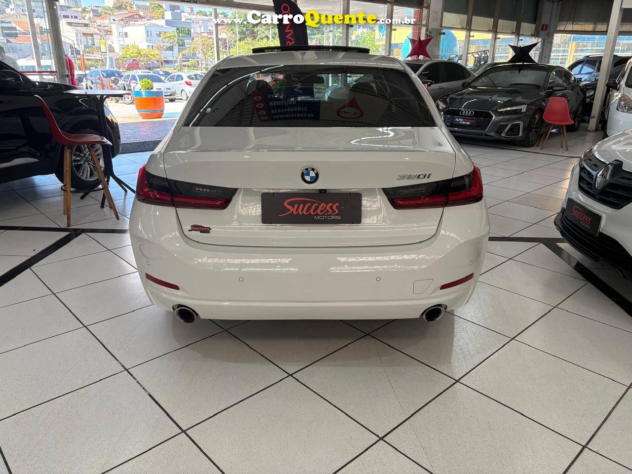 BMW 320i 2.0 16V TURBO SPORT GP 2023 - Loja