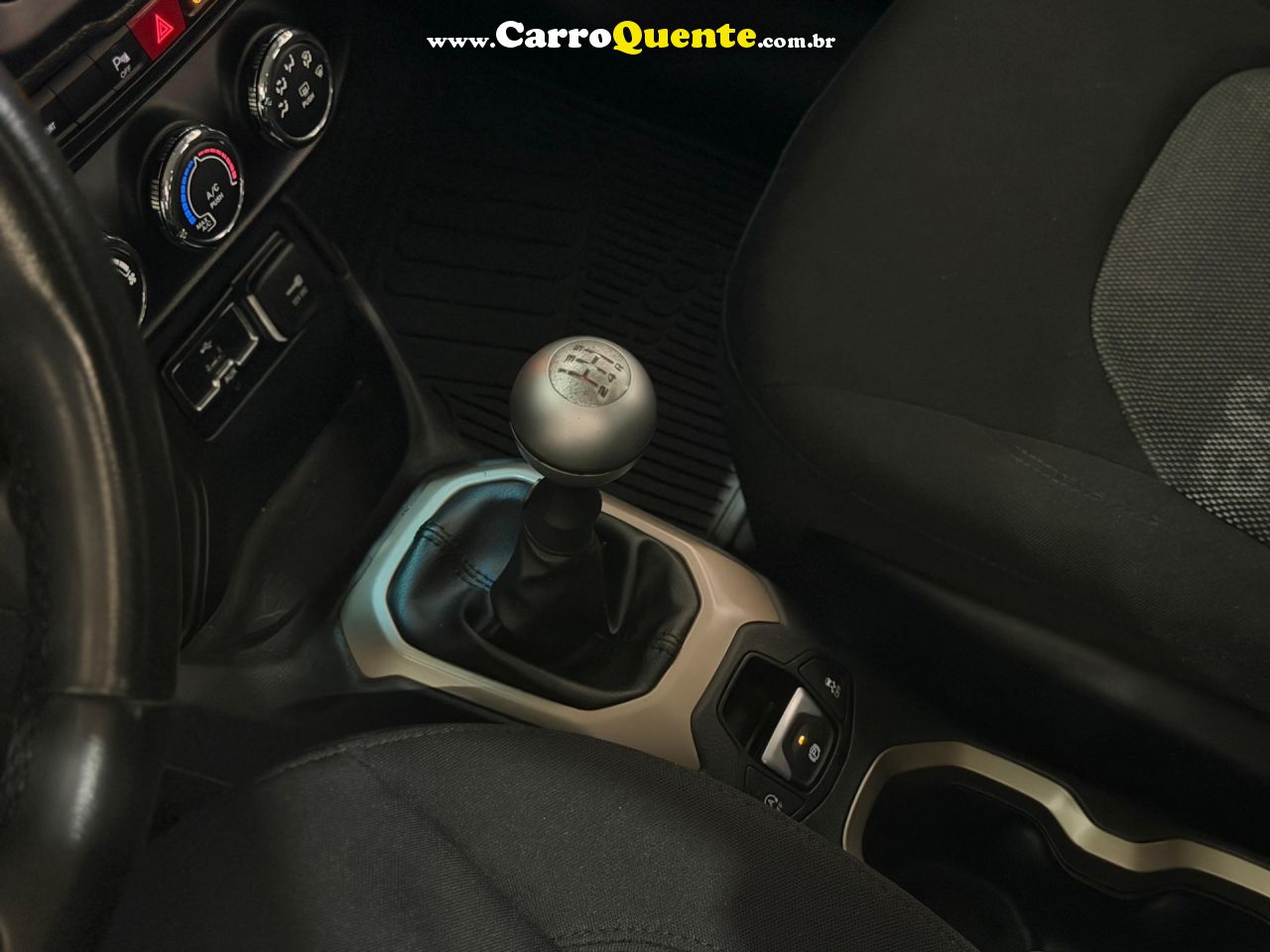 JEEP RENEGADE 1.8 16V SPORT 2018 - Loja