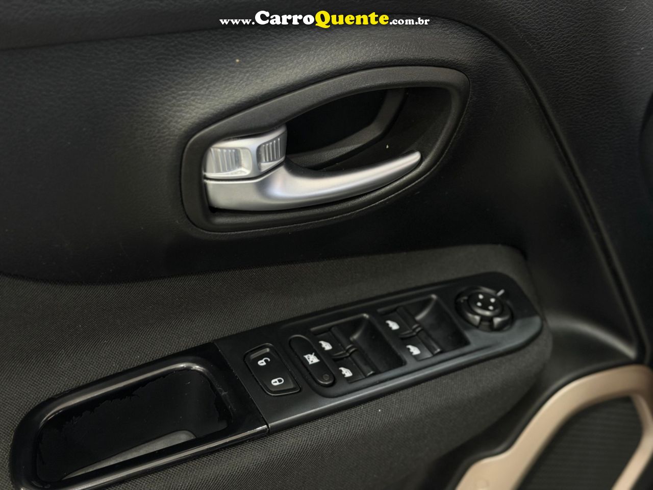 JEEP RENEGADE 1.8 16V SPORT 2018 - Loja