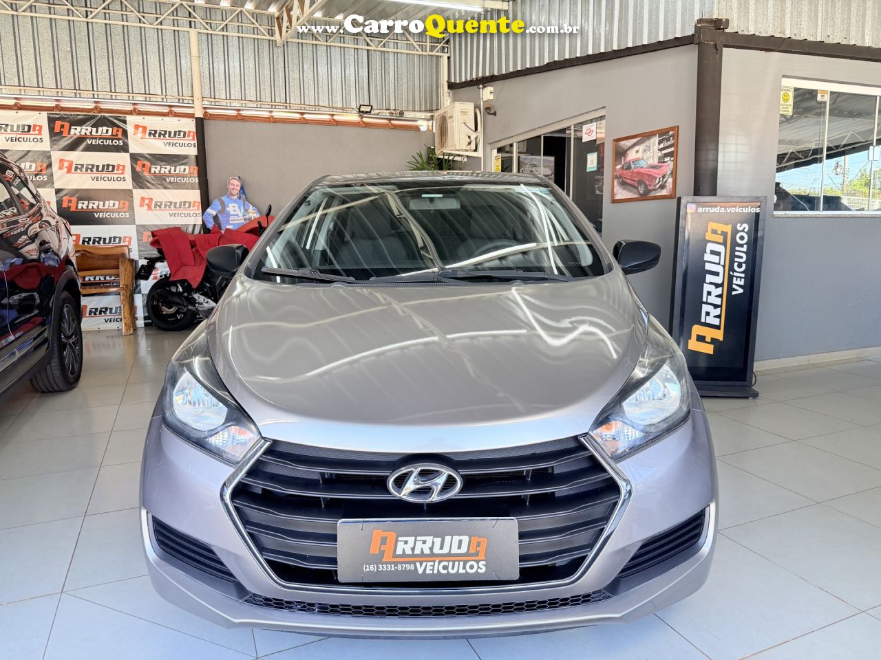 HYUNDAI   HB20 COMF.C.PLUSC.STYLE 1.0 FLEX 12V   PRATA 2017 1.0 FLEX - Loja