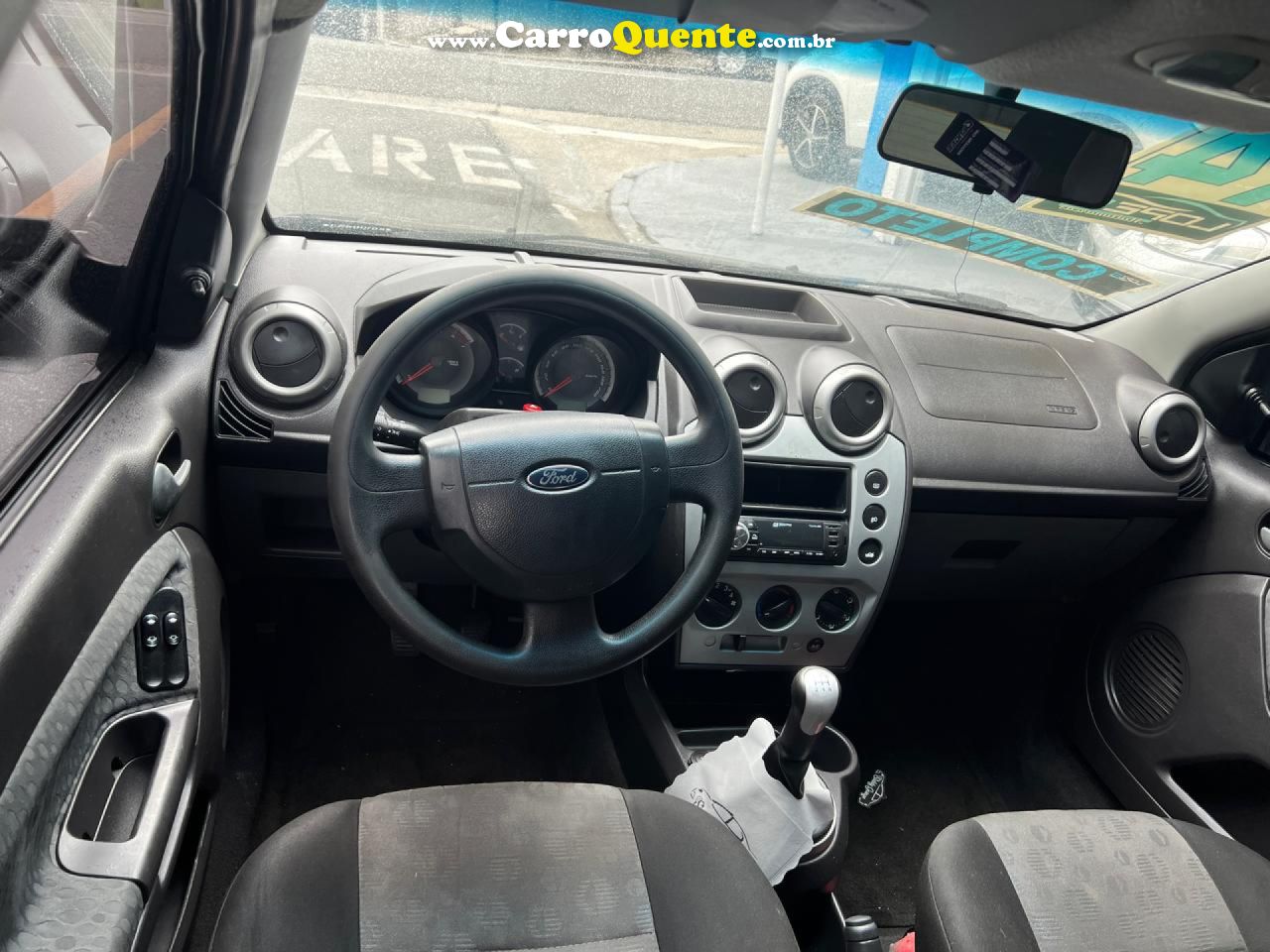 FORD   FIESTA 1.6 16V FLEX MEC. 5P   PRETO 2014 1.6 FLEX - Loja