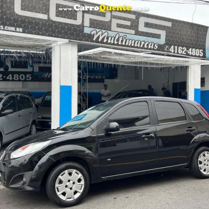 FORD   FIESTA 1.6 16V FLEX MEC. 5P   PRETO 2014 1.6 FLEX