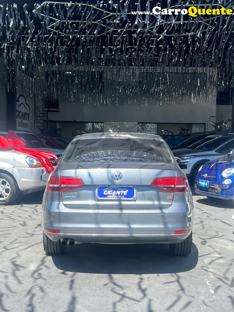 VOLKSWAGEN   JETTA COMFORTLINE 1.4 TSI 16V 4P AUT.   CINZA 2017 1.4 GASOLINA - Loja