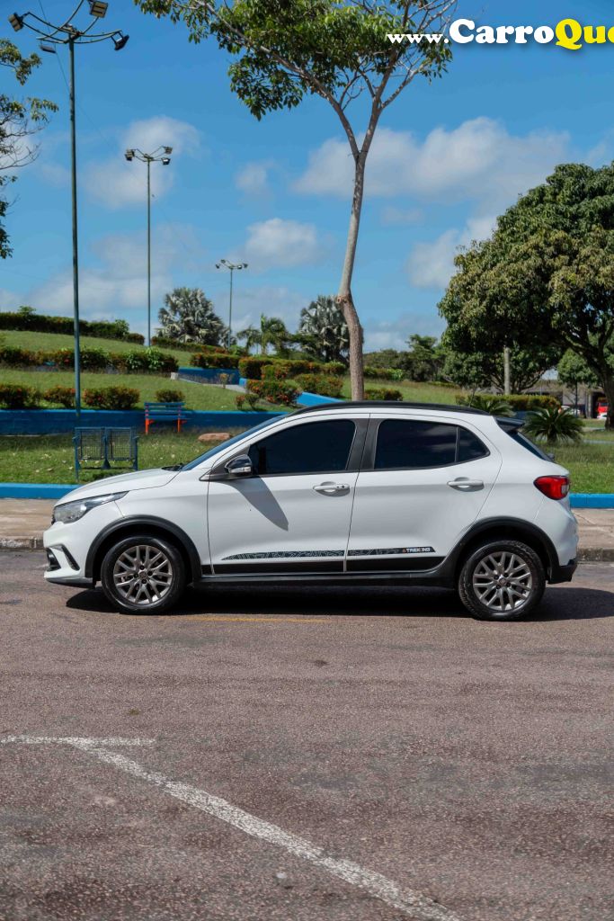 FIAT   ARGO TREKKING 1.3 8V FLEX   BRANCO 2022 1.3 FLEX - Loja