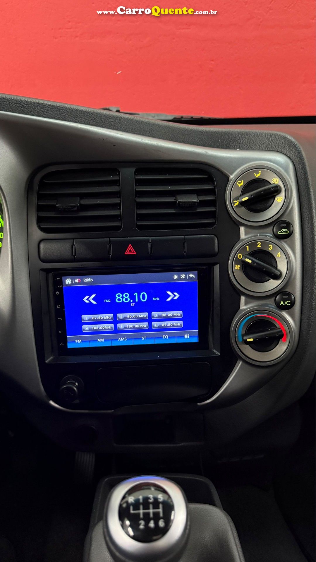 KIA   BONGO K-2500 2.5 4X2 TB DIESEL   BRANCO 2023 2.5 DIESEL - Loja