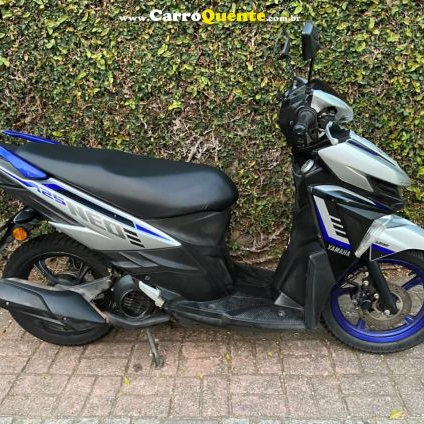 YAMAHA    NEO   PRATA 2021 125 GASOLINA
