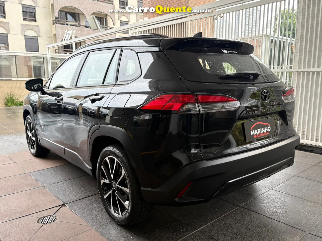 TOYOTA   COROLLA CROSS XRE FLEX BLINDADO 2026 COM APENAS 1800 KM   PRETO 2026 2.0 FLEX - Loja