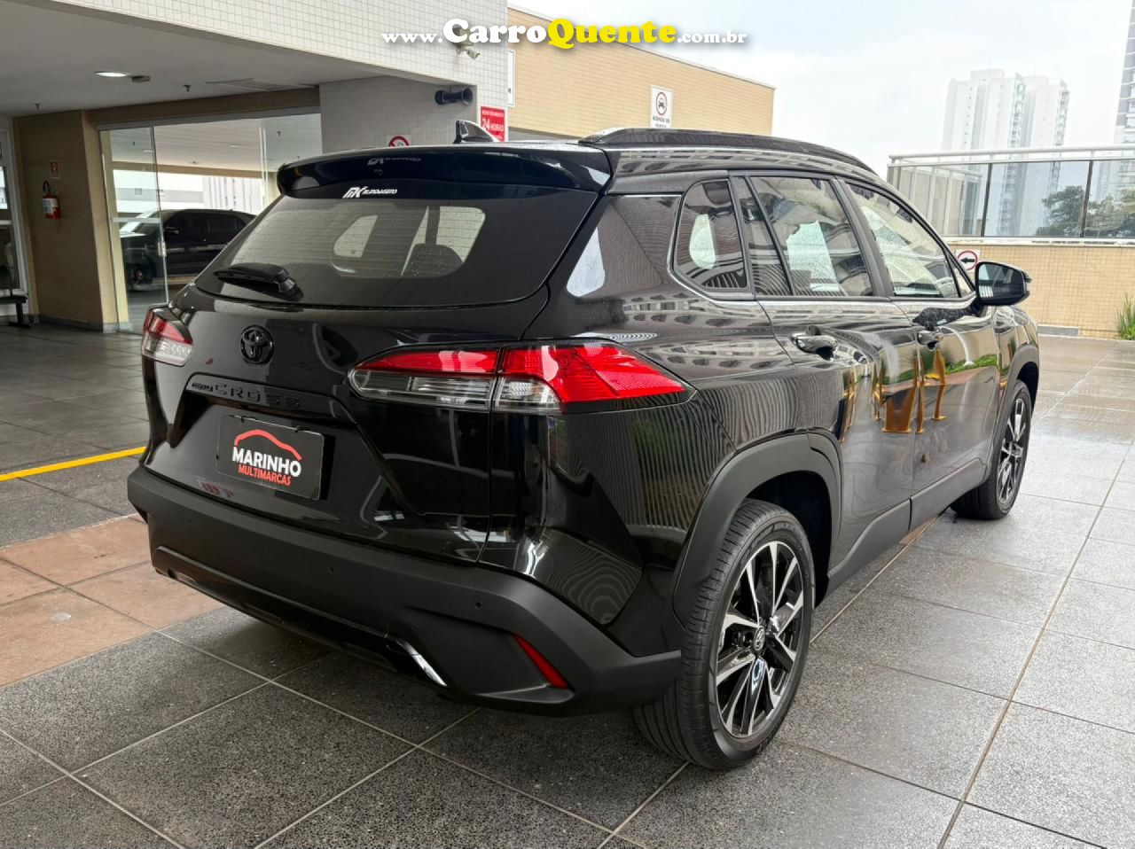 TOYOTA   COROLLA CROSS XRE FLEX BLINDADO 2026 COM APENAS 1800 KM   PRETO 2026 2.0 FLEX - Loja